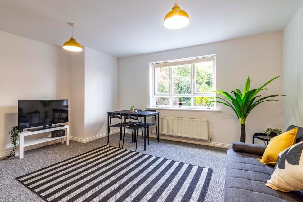 Fantastic Apartment, Short Distance From City Centre, Free Parking 노팅엄 외부 사진